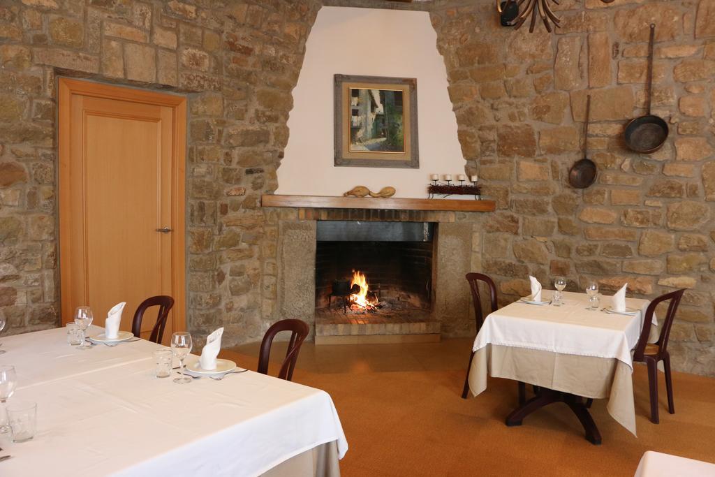 Hostal Palouet De Segarra Luaran gambar