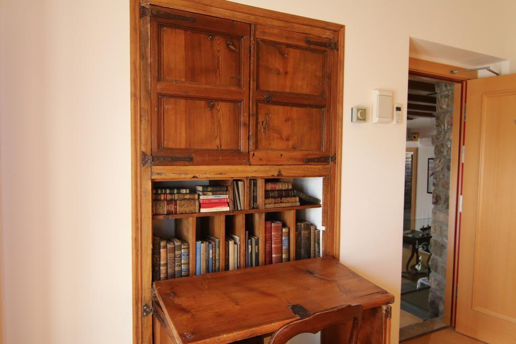 Hostal Palouet De Segarra Luaran gambar